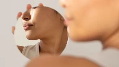 Советы дерматолога: как правильно бороться с чёрными точками без вреда для кожи