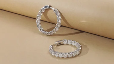 Под светом софитов каждая звезда сияет по-своему!