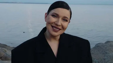 Личное признание или художественный жест: певица Ёлка намекнула на замужество