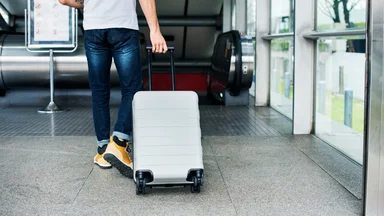 Как выбрать страховку для отпуска: советы экспертов