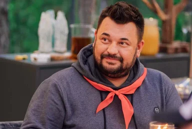 «Глаза горят не меньше, чем у нас когда‑то»: Сергей Жуков вспомнил об игре «Зарница» на своём дне рождения