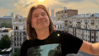 Дмитрий Маликов трогательно поздравил родителей с бриллиантовой свадьбой