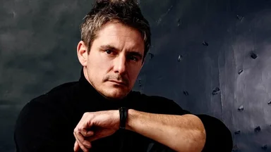 Актёр Дмитрий Паламарчук — о 90-х: «Я бы назвал это время скорее трагическим»