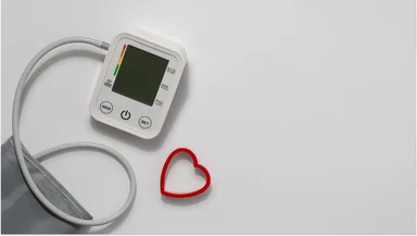 Гипертония, гипотония и погода: почему весной даже здоровые могут почувствовать себя плохо