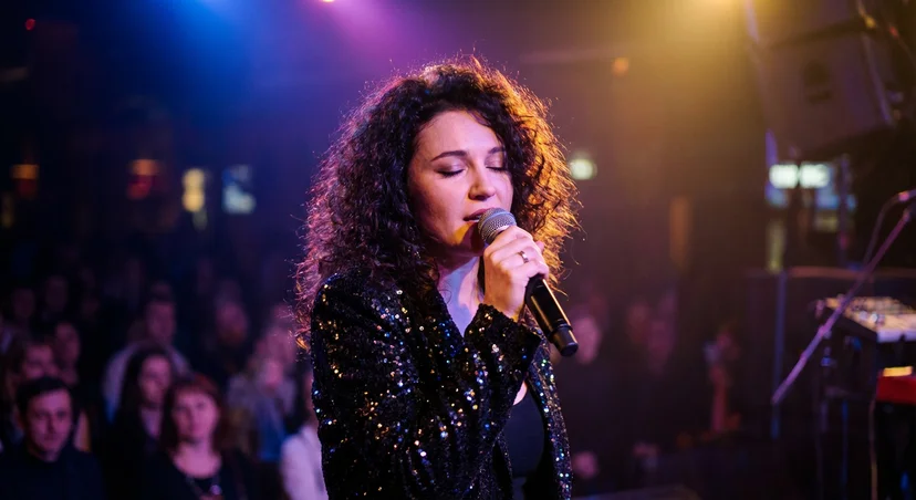 Любимые русские песни 90‑х: топ‑5 хитов, которые до сих пор звучат на вечеринках