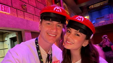 Алексей Воробьёв вместе с женой и падчерицей отправился в путешествие