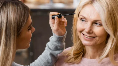 Почему татуаж после 50 — это плохая идея?