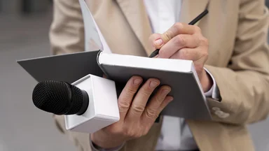 «Взгляд сквозь сердце»: репортаж о военных медиках получил премию имени Никиты Цицаги