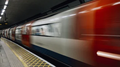 Новый голос метро: Маргарита Симоньян объявляет станции в «Поезде пропаганды»